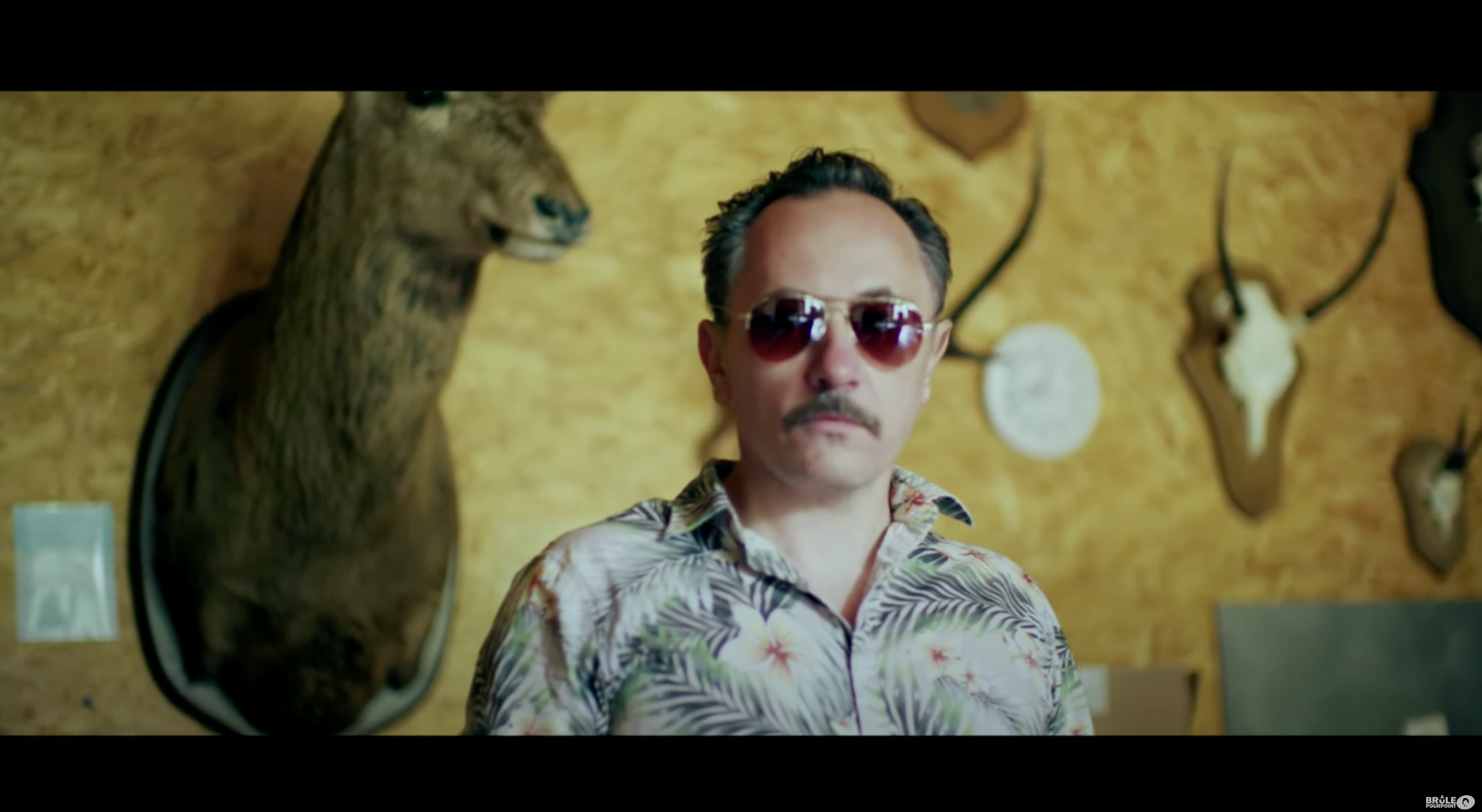 Charger la vidéo : Clip vidéo du titre &quot;L&#39;art de la défaite&quot; de Batlik